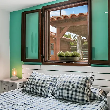 Lux 2br Pool Terrace Lägenhet *