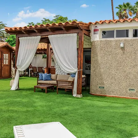 Lux 2br Pool Terrace