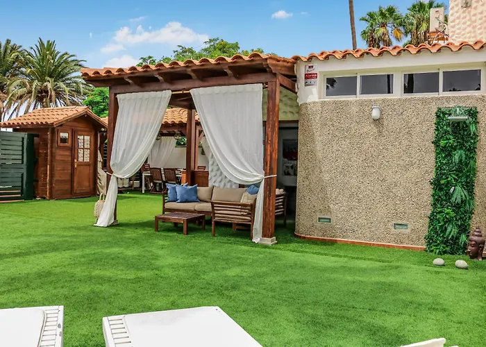 Lux 2br Pool Terrace