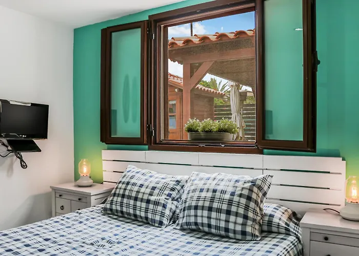 Lux 2br Pool Terrace Apartmán *